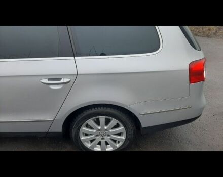 Фольксваген Пассат Вариант 2009 в Червонограде на Automoto.ua Серый Фольксваген Пассат Вариант, объемом двигателя 2 л и пробегом 285 тыс. км за 6500 $, фото 5 на Automoto.ua