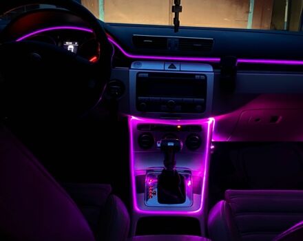 Серый Фольксваген Пассат Вариант, объемом двигателя 2 л и пробегом 189 тыс. км за 7500 $, фото 11 на Automoto.ua