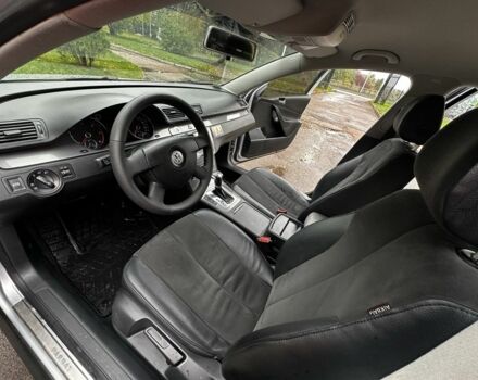 Сірий Фольксваген Пассат Варіант, об'ємом двигуна 2 л та пробігом 240 тис. км за 7650 $, фото 6 на Automoto.ua