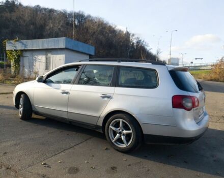 Сірий Фольксваген Пассат Варіант, об'ємом двигуна 2 л та пробігом 333 тис. км за 3000 $, фото 5 на Automoto.ua