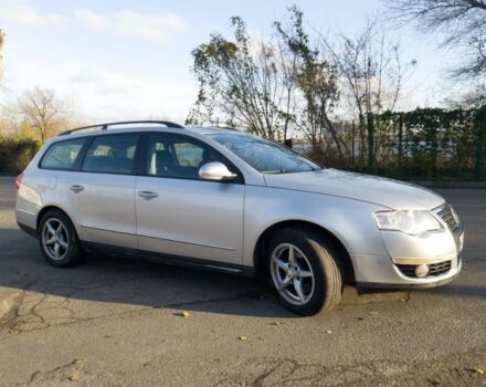 Сірий Фольксваген Пассат Варіант, об'ємом двигуна 2 л та пробігом 333 тис. км за 3000 $, фото 3 на Automoto.ua