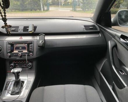 Серый Фольксваген Пассат Вариант, объемом двигателя 2 л и пробегом 210 тыс. км за 7399 $, фото 19 на Automoto.ua