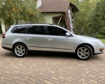 Серый Фольксваген Пассат Вариант, объемом двигателя 2 л и пробегом 210 тыс. км за 7399 $, фото 3 на Automoto.ua