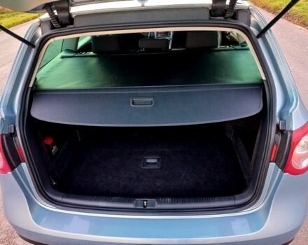 Фольксваген Пассат Вариант 2010 в Збараже на Automoto.ua Серый Фольксваген Пассат Вариант, объемом двигателя 1.6 л и пробегом 350 тыс. км за 6199 $, фото 4 на Automoto.ua