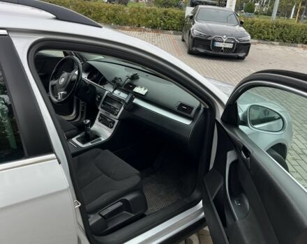 Фольксваген Пассат Варіант 2010 у Ужгороді на Automoto.ua Сірий Фольксваген Пассат Варіант, об'ємом двигуна 2 л та пробігом 297 тис. км за 6900 $, фото 7 на Automoto.ua