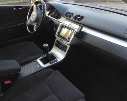 Серый Фольксваген Пассат Вариант, объемом двигателя 2 л и пробегом 287 тыс. км за 7900 $, фото 12 на Automoto.ua