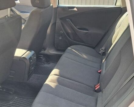 Серый Фольксваген Пассат Вариант, объемом двигателя 2 л и пробегом 371 тыс. км за 5950 $, фото 13 на Automoto.ua