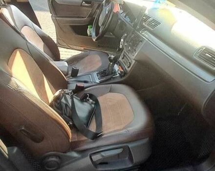 Фольксваген Пассат Варіант 2011 у Києві на Automoto.ua Сірий Фольксваген Пассат Варіант, об'ємом двигуна 1.6 л та пробігом 300 тис. км за 7000 $, фото 6 на Automoto.ua