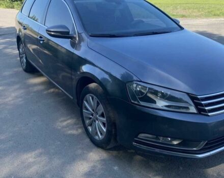 Фольксваген Пассат Варіант 2011 у Києві на Automoto.ua Сірий Фольксваген Пассат Варіант, об'ємом двигуна 1.6 л та пробігом 300 тис. км за 7000 $, фото 2 на Automoto.ua