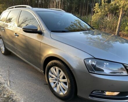 Серый Фольксваген Пассат Вариант, объемом двигателя 1.6 л и пробегом 308 тыс. км за 8800 $, фото 12 на Automoto.ua