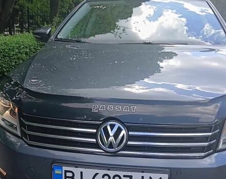 Серый Фольксваген Пассат Вариант, объемом двигателя 1.6 л и пробегом 240 тыс. км за 9800 $, фото 3 на Automoto.ua