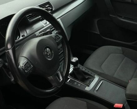 Серый Фольксваген Пассат Вариант, объемом двигателя 2 л и пробегом 217 тыс. км за 2800 $, фото 6 на Automoto.ua