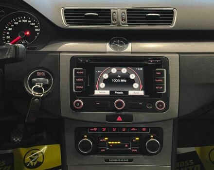 Фольксваген Пассат Вариант 2011 в Львове на Automoto.ua Серый Фольксваген Пассат Вариант, объемом двигателя 1.6 л и пробегом 268 тыс. км за 9000 $, фото 9 на Automoto.ua