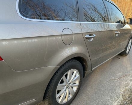 Серый Фольксваген Пассат Вариант, объемом двигателя 1.6 л и пробегом 308 тыс. км за 8800 $, фото 13 на Automoto.ua