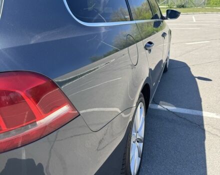 Сірий Фольксваген Пассат Варіант, об'ємом двигуна 2 л та пробігом 322 тис. км за 10800 $, фото 7 на Automoto.ua