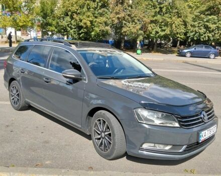 Сірий Фольксваген Пассат Варіант, об'ємом двигуна 2 л та пробігом 296 тис. км за 11300 $, фото 7 на Automoto.ua