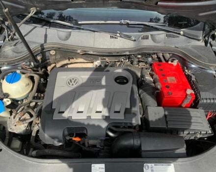 Сірий Фольксваген Пассат Варіант, об'ємом двигуна 2 л та пробігом 228 тис. км за 9000 $, фото 6 на Automoto.ua