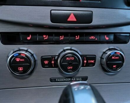 Серый Фольксваген Пассат Вариант, объемом двигателя 2 л и пробегом 355 тыс. км за 10499 $, фото 8 на Automoto.ua