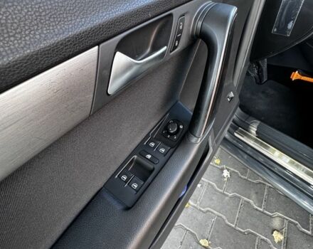 Фольксваген Пассат Варіант 2012 у Одесі на Automoto.ua Сірий Фольксваген Пассат Варіант, об'ємом двигуна 1.6 л та пробігом 207 тис. км за 10350 $, фото 6 на Automoto.ua