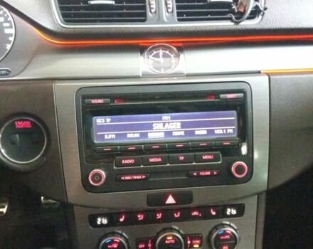 Серый Фольксваген Пассат Вариант, объемом двигателя 2 л и пробегом 325 тыс. км за 9400 $, фото 7 на Automoto.ua