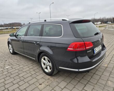 Серый Фольксваген Пассат Вариант, объемом двигателя 2 л и пробегом 328 тыс. км за 11000 $, фото 2 на Automoto.ua