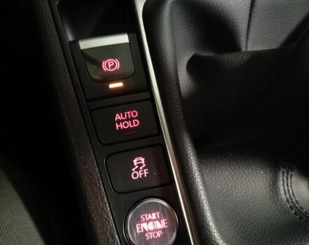 Серый Фольксваген Пассат Вариант, объемом двигателя 2 л и пробегом 325 тыс. км за 9400 $, фото 5 на Automoto.ua