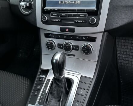 Серый Фольксваген Пассат Вариант, объемом двигателя 2 л и пробегом 260 тыс. км за 9650 $, фото 6 на Automoto.ua