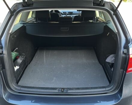 Фольксваген Пассат Вариант 2012 в Конотопе на Automoto.ua Серый Фольксваген Пассат Вариант, объемом двигателя 2 л и пробегом 307 тыс. км за 9800 $, фото 5 на Automoto.ua