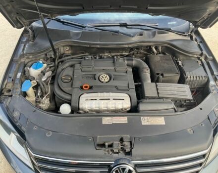 Сірий Фольксваген Пассат Варіант, об'ємом двигуна 2 л та пробігом 230 тис. км за 7724 $, фото 4 на Automoto.ua