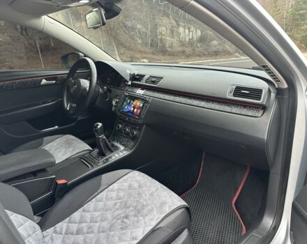 Серый Фольксваген Пассат Вариант, объемом двигателя 2 л и пробегом 280 тыс. км за 9600 $, фото 6 на Automoto.ua