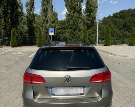 Фольксваген Пассат Вариант 2013 в Кременчуге на Automoto.ua Серый Фольксваген Пассат Вариант, объемом двигателя 2 л и пробегом 251 тыс. км за 9999 $, фото 3 на Automoto.ua