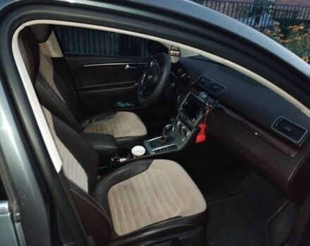 Серый Фольксваген Пассат Вариант, объемом двигателя 2 л и пробегом 350 тыс. км за 11000 $, фото 1 на Automoto.ua