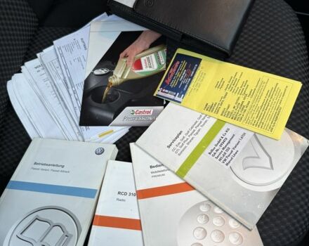 Серый Фольксваген Пассат Вариант, объемом двигателя 1.6 л и пробегом 300 тыс. км за 10200 $, фото 5 на Automoto.ua