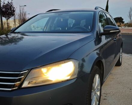 Фольксваген Пассат Вариант 2013 в Кременчуге на Automoto.ua Серый Фольксваген Пассат Вариант, объемом двигателя 1.4 л и пробегом 271 тыс. км за 8000 $, фото 7 на Automoto.ua