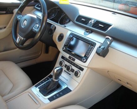 Серый Фольксваген Пассат Вариант, объемом двигателя 2 л и пробегом 221 тыс. км за 7600 $, фото 15 на Automoto.ua