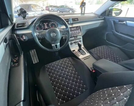 Сірий Фольксваген Пассат Варіант, об'ємом двигуна 2 л та пробігом 205 тис. км за 11500 $, фото 6 на Automoto.ua