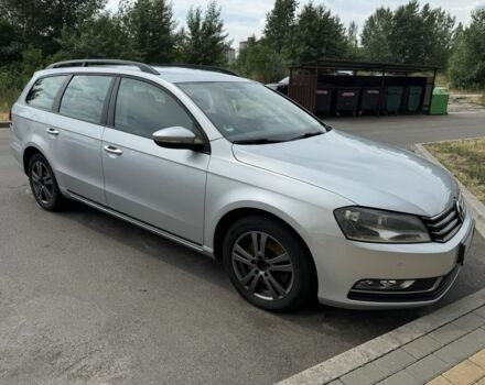 Сірий Фольксваген Пассат Варіант, об'ємом двигуна 2 л та пробігом 246 тис. км за 10500 $, фото 1 на Automoto.ua