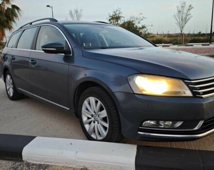 Фольксваген Пассат Вариант 2013 в Кременчуге на Automoto.ua Серый Фольксваген Пассат Вариант, объемом двигателя 1.4 л и пробегом 271 тыс. км за 8000 $, фото 8 на Automoto.ua
