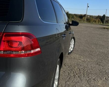 Серый Фольксваген Пассат Вариант, объемом двигателя 1.6 л и пробегом 239 тыс. км за 9700 $, фото 6 на Automoto.ua