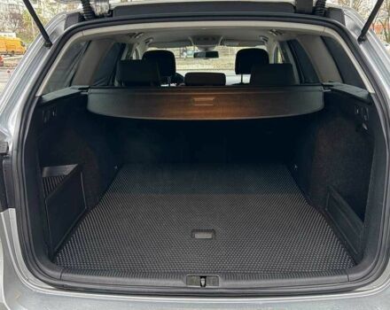 Серый Фольксваген Пассат Вариант, объемом двигателя 2 л и пробегом 300 тыс. км за 13500 $, фото 4 на Automoto.ua