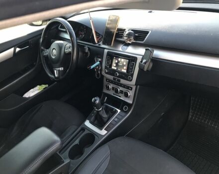 Серый Фольксваген Пассат Вариант, объемом двигателя 1.6 л и пробегом 282 тыс. км за 7500 $, фото 18 на Automoto.ua