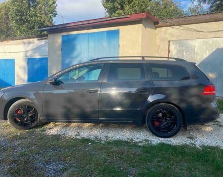 Серый Фольксваген Пассат Вариант, объемом двигателя 1.6 л и пробегом 318 тыс. км за 9499 $, фото 1 на Automoto.ua