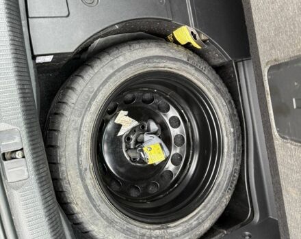 Сірий Фольксваген Пассат Варіант, об'ємом двигуна 2 л та пробігом 324 тис. км за 13500 $, фото 5 на Automoto.ua