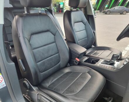 Фольксваген Пассат Вариант 2014 в Одессе на Automoto.ua Серый Фольксваген Пассат Вариант, объемом двигателя 0 л и пробегом 223 тыс. км за 13333 $, фото 20 на Automoto.ua