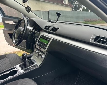 Серый Фольксваген Пассат Вариант, объемом двигателя 1.6 л и пробегом 235 тыс. км за 9000 $, фото 7 на Automoto.ua