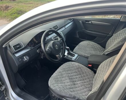 Сірий Фольксваген Пассат Варіант, об'ємом двигуна 2 л та пробігом 221 тис. км за 11600 $, фото 4 на Automoto.ua