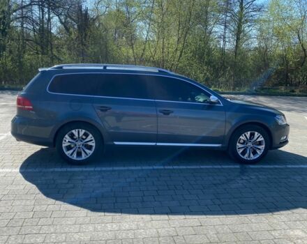 Сірий Фольксваген Пассат Варіант, об'ємом двигуна 2 л та пробігом 265 тис. км за 13500 $, фото 6 на Automoto.ua