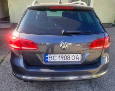 Серый Фольксваген Пассат Вариант, объемом двигателя 2 л и пробегом 350 тыс. км за 251 $, фото 2 на Automoto.ua