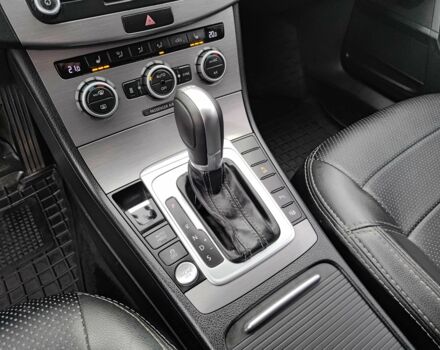 Серый Фольксваген Пассат Вариант, объемом двигателя 2 л и пробегом 330 тыс. км за 11500 $, фото 15 на Automoto.ua