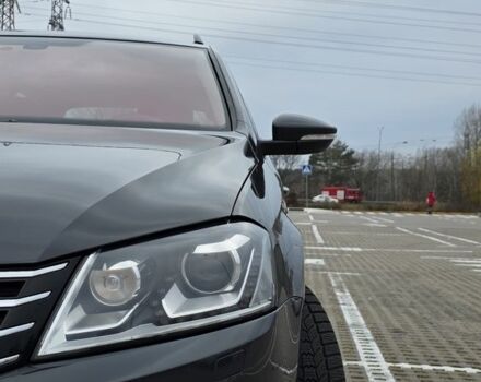 Сірий Фольксваген Пассат Варіант, об'ємом двигуна 2 л та пробігом 324 тис. км за 13500 $, фото 1 на Automoto.ua